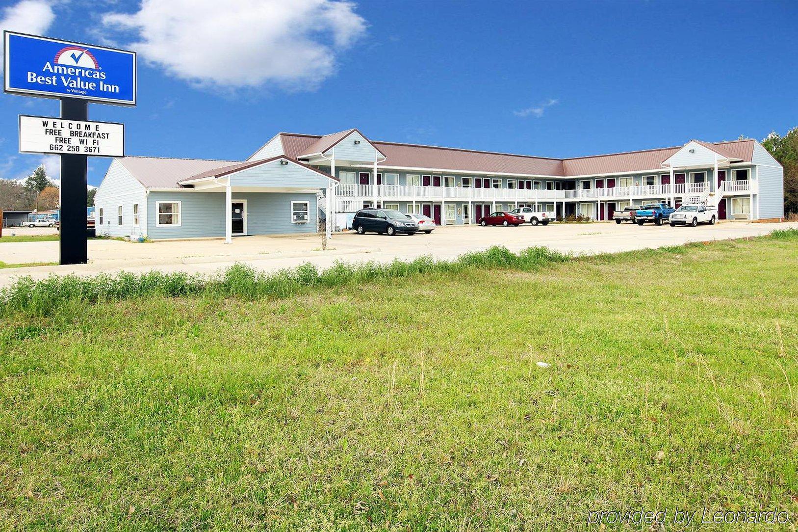 Oak Tree Inn Eupora Екстериор снимка
